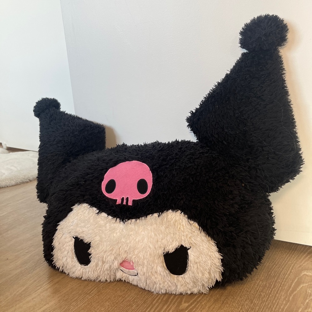 SANRIO KUROMI PILLOW